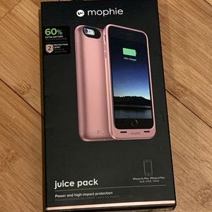 Mophie charging phone case. IPhone 6+/6s+. Pink